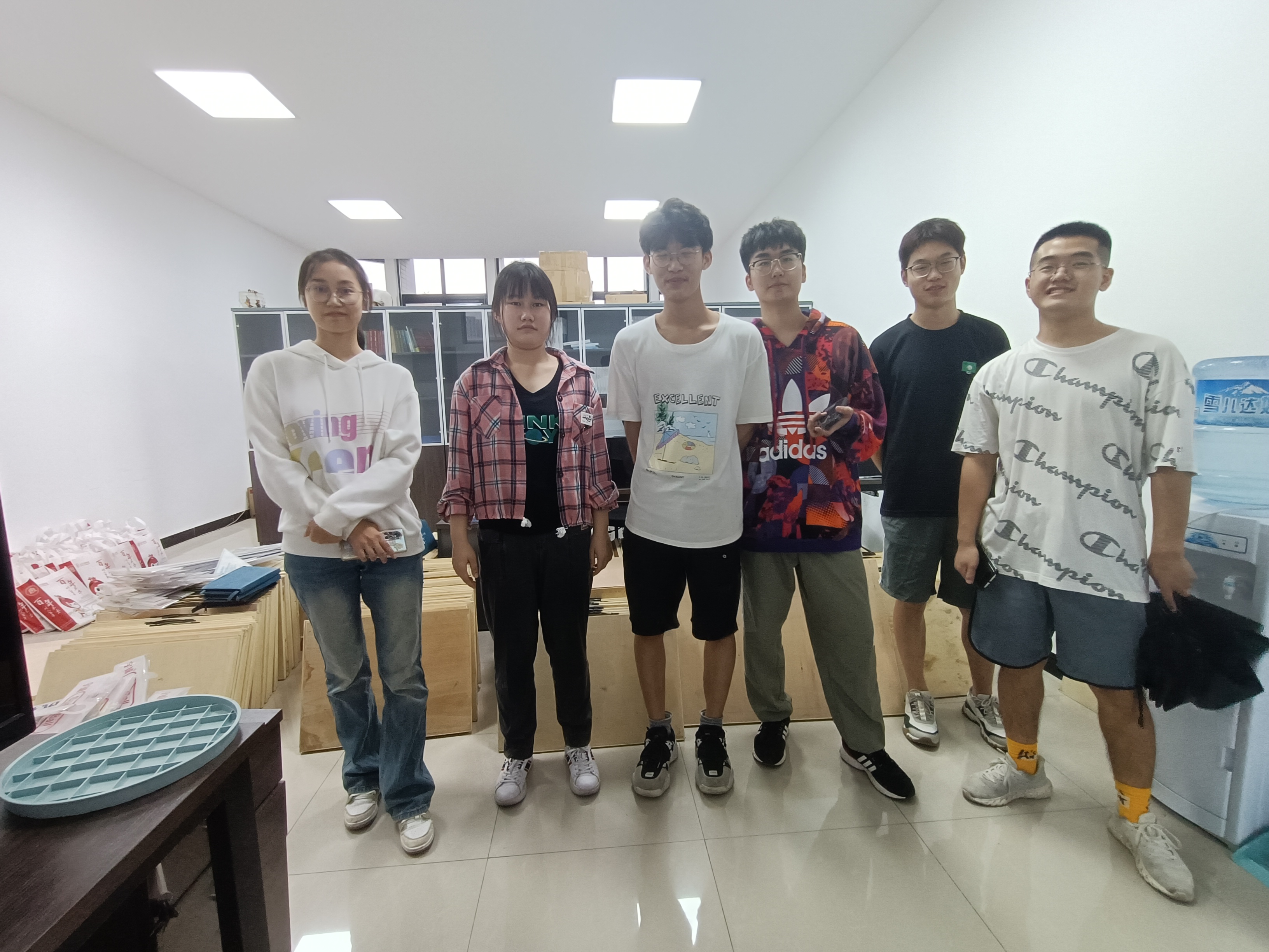 1664022924833054732.jpg 1664022924833054732.jpg