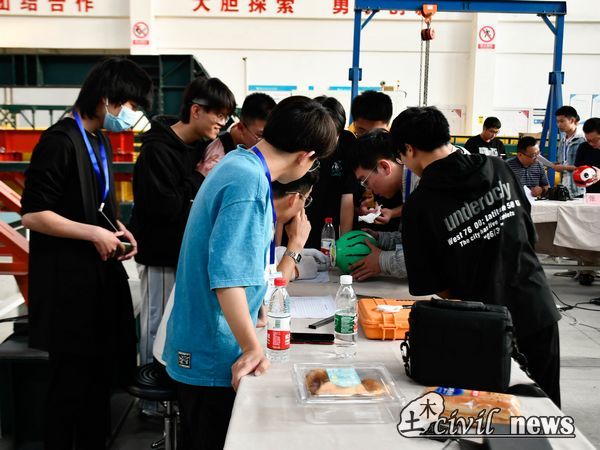 1653047035283041876.jpg 5.jpg